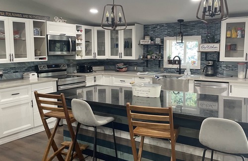 Amelia Casa | Beautiful Serenity on 1.26 acres 20 min from Downtown