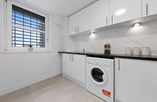 Penge Apartamento | Beautiful Serviced Room Crystal Palace London Se20