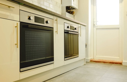 Cribbs Causeway Apartamento | Beautiful six bedroom house - Wordsworth