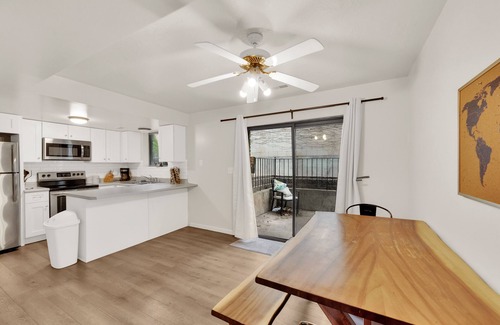 Canyon Rim Casa | Beautiful SLC Secluded Townhome - perfect location for work or play