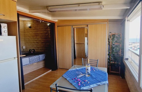 Las Galletas Apartamento | Beautiful Small Studio on Rooftop, Ocean View