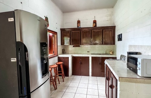 San Luis Talpa Casa | Beautiful spacious beachfront home - pool & ocean views