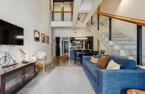Nob Hill Casa | Hermoso espacio con patio y ubicación central: �����camine a absolutamente todo!