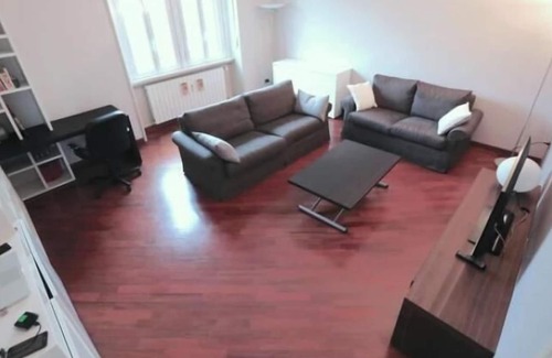 Milan Apartamento | Hermoso y espacioso 1 BR en Forze Armate