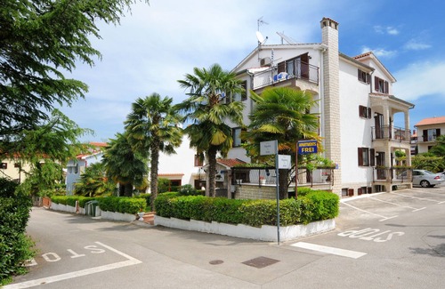 Spadici Apartamento | Beautiful spacious apartment (No. 4) with 2 bedrooms 300m to the beach