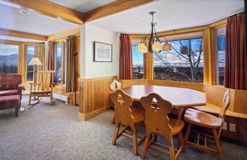 Moscow Complejo | Beautiful Stowe VT Resort--Deluxe Guesthouse Available for Peak Summer Week