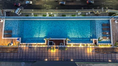 Armacao Apartamento | Beautiful Studio Apartment with City & Beach View