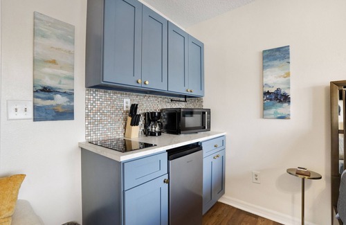 Paradise Lakes Apartamento | Beautiful Studio N5-S at Paradise Lakes Clothing Optional Resort!