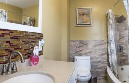 Newark Apartamento | Beautiful studio on Crawford #4