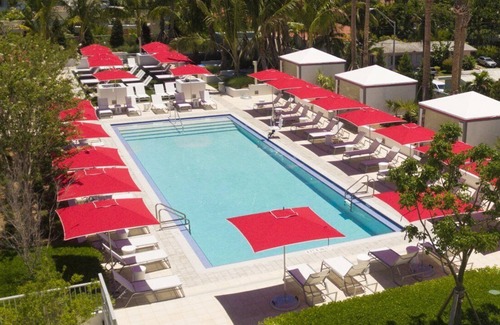 Surfside Apartamento | Beautiful studio unit at resort, sleeps 2