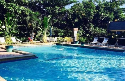 Cypress Lakes Apartamento | Beautiful Studio apartment (435880) by Houzlet