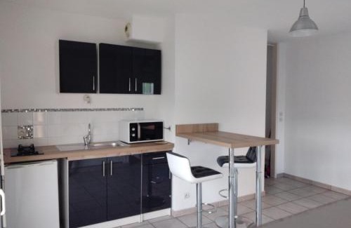 Gap Apartamento | Beautiful studio with balcony