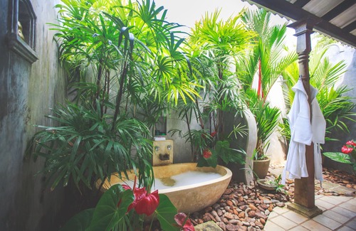 Midigama Villa | Hermosa suite en el lujoso estilo colonial Villas Gabrielle