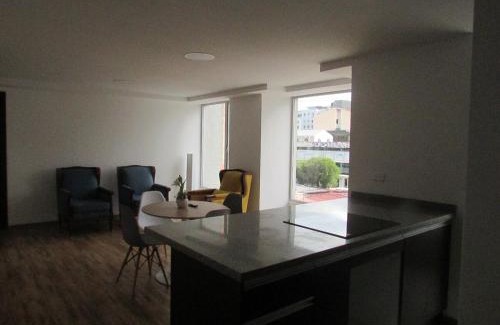 La Colón Apartamento | Beautiful suite, north center