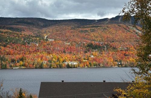 Mont-Tremblant Apartamento | Beautiful suite with superb mountain view.