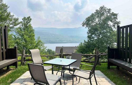 Mont-Tremblant Apartamento | Beautiful suite with superb mountain view.