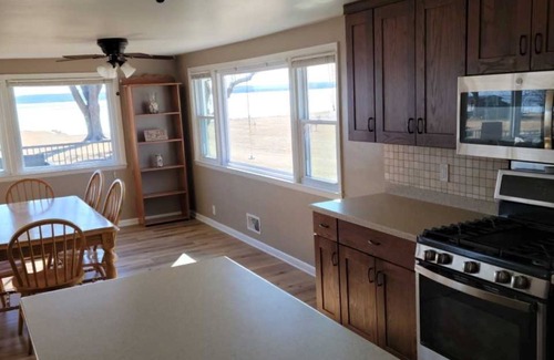 Fond du Lac Casa | Beautiful Sunrises and Lakefront Views!
