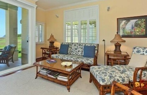 Ko Olina Condominio | Hermosa puesta de sol y vistas al mar desde su Lanai en este condominio de 2 camas, 2 1/2 baños personalizados (KL23D)