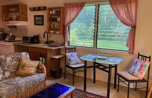 Keaau Apartamento | Hermosos alrededores- Privado Lanai- Cerca del océano