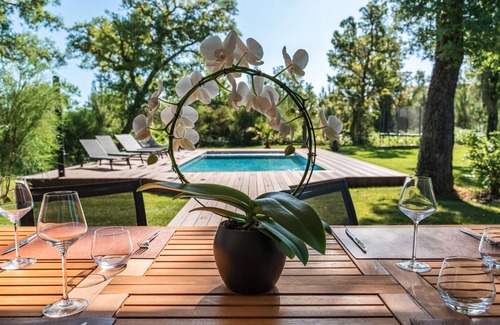 Moliets-et-Maa Villa | Beautiful Takapuna Villa and Lodge (21 people)