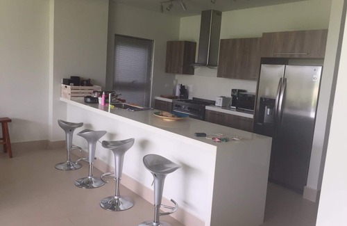 Rio Mar Villa | Hermosa casa de pueblo en condominio de playa con piscina