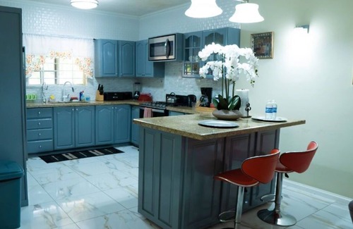 Havendale Casa | Beautiful Townhouse in Gated Kingstons Haven