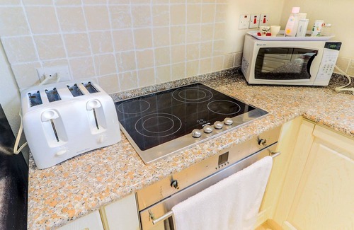 Mount Standfast Apartamento | Beautiful Two Bedroom Apartment with Garden Views