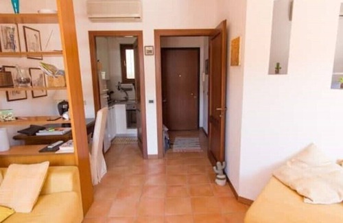 Monte Argentario Apartamento | Beautiful two-room apartment with parking space.