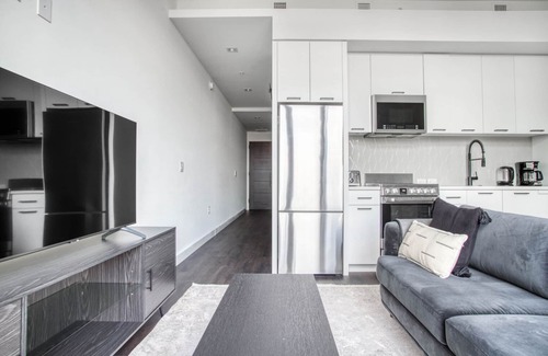 Gallaudet Apartamento | Beautiful Union Market 1BR w/ Gym & W/D, steps to Metro, by Blueground