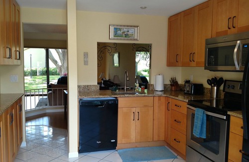 The Meadows Casa | Beautiful updated 3bed/2bath Townhome in The Meadows!