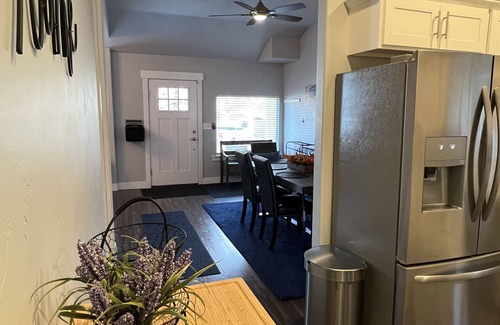 East Central Casa | Beautiful Updated home in 9th & 9th neighborhood. Best Location! Close to U of U