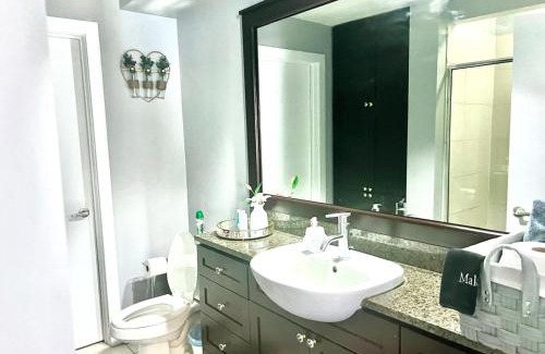 First Ward Apartamento | Beautiful Uptown Adventure Apartment
