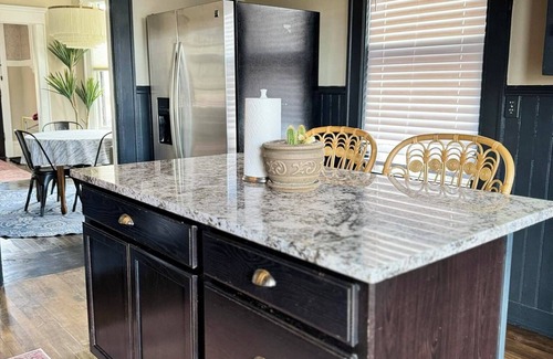 Butte Casa | Beautiful Uptown Victorian, Perfect for a Getaway