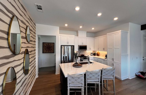 San Juan Capistrano Casa | Beautiful new home in Rancho Mission Viejo with amazing pond and sunset views
