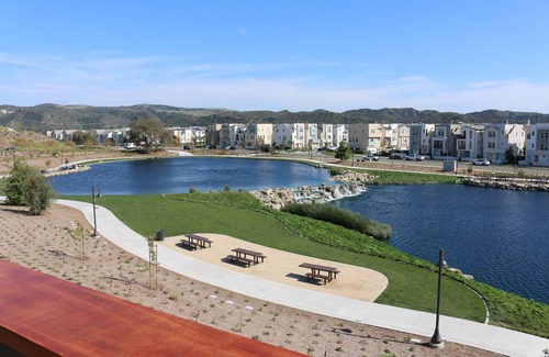 San Juan Capistrano Casa | Beautiful new home in Rancho Mission Viejo with amazing pond and sunset views