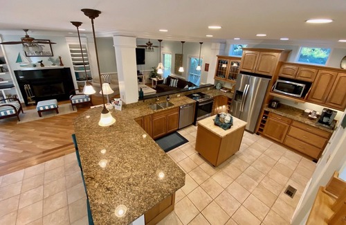 Bald Head Island Casa | Beautiful vacation home, centrally located, close to Beaches and BHI Club