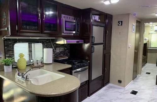 Key Largo Village Casa | Beautiful vacation mobile home at the Florida keys.