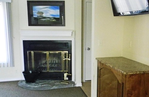 Kimberling City Apartamento | Beautiful Vacation Condos Situated at Table Rock Lake