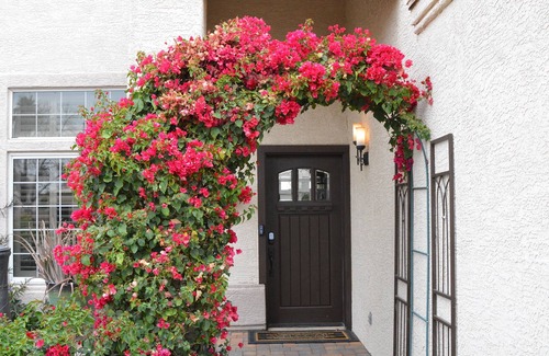 La Jolla Village Casa | Beautiful Val Vista Lakes home with private heated pool in Gilbert, Arizona!