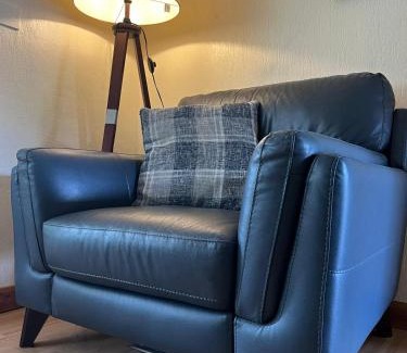 Bracknell Casa | Beautiful very large double bedroom
