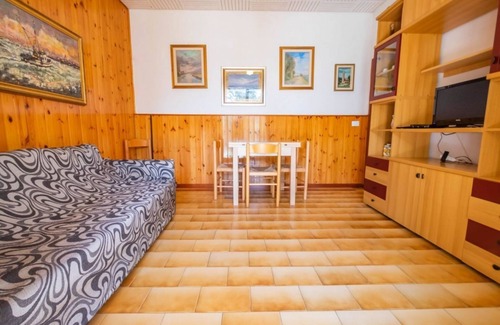 Lido degli Scacchi Villa | Apartamento en el condominio de 2 º piso, zona centro, 250 m del mar