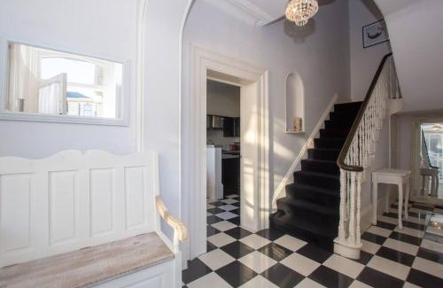 Deal Casa | Beautiful Victorian Coastal Holiday Home