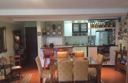 Planalto Apartamento | LINDA VISTA ! Apartamento de 2 dormitorios cerca de los lugares de interés y del centro.