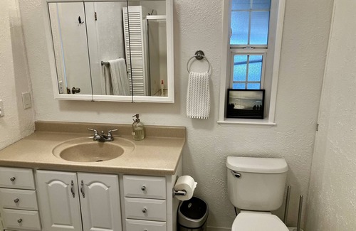 Entiat Casa | Beautiful View Home in Entiat - Dog Friendly!