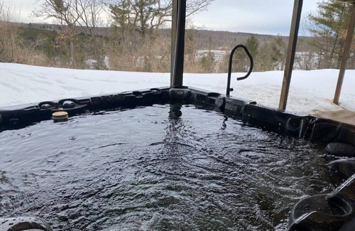 Amherst Casa | Beautiful views and water access on 20 acre paradise! slps 14 Hot tub dock kayak