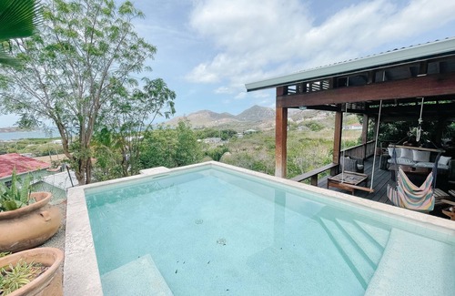 Piccadilly Casa | Beautiful Views of English Harbour! 4 Bedroom Property with