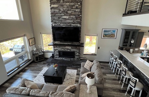 Hermosa Cabina | Beautiful Views & Private Hot Tub