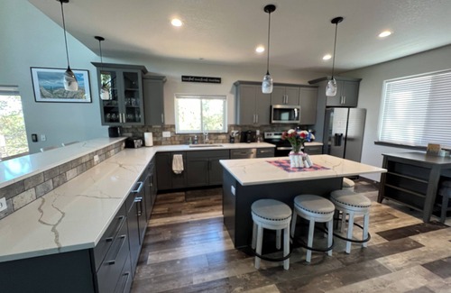 Hermosa Cabina | Beautiful Views & Private Hot Tub