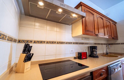 Arico Chalet De Esquí | Beautiful Villa Duque with Pool & Parking Poris de Abona
