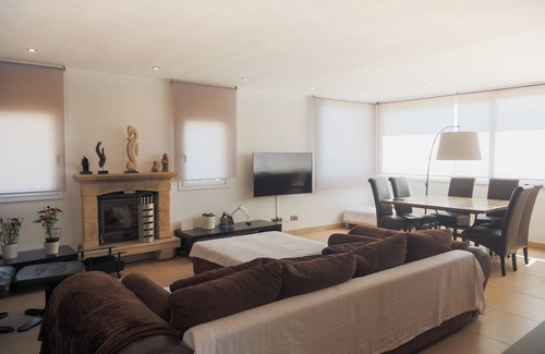 Vall-Llobrega Casa | Chalet bonito en zona tranquila con impresionantes vistas sobre el valle